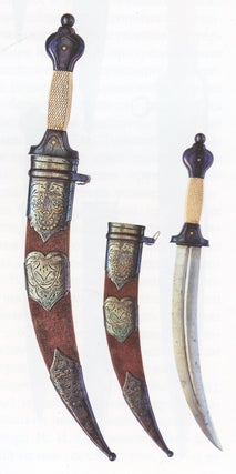Okhota v tvorchestve masterov imperatorskoi Rossii : klinkovoe i drevkovoe oruzhie, porokhovnitsy (Works for Hunting by arms makers in Imperial Russia: blade and shaft weapons, powder vessels)