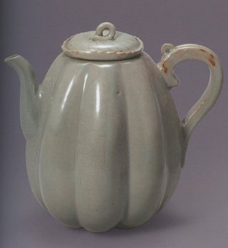 Rozhdennaia v plameni: koreiskaia keramika iz Natsional'naia muzei Korei. Katalog vystavki (Born in flames: Korean ceramics from the National Museum of Korea)