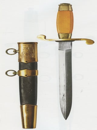 Oni sluzhili otechestvu: personal'noe dlinnoklinkovoe oruzhie v fondakh Tsentral'nogo voenno-morskogo muzeia (They served their fatherland: long blade weapons from the collection of the Central State Naval Museum in St. Petersburg)
