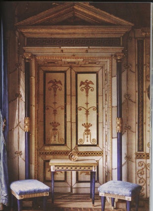 Dvorets, traktuemyi kak muzei: Tsarskosel’skie inter’ery v avtokhromakh 1917 goda (A palace interpreted as a museum: Tsarskoe Selo Interiors in Autochromes of 1917)