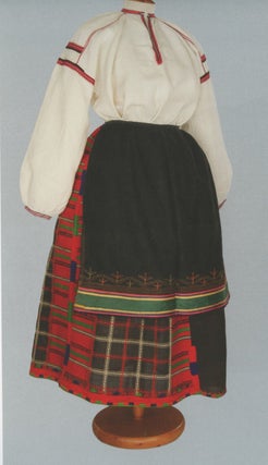 Russkaia narodnaia odezhda: poneva i iubka (Russian folk clothing: shifts and skirts)