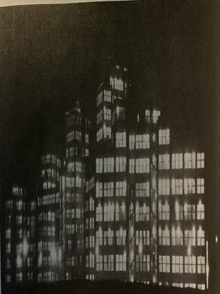 El’ Lisitskii. Rossiia. Rekonstruktsiia arkhitektury v Sovetskom Soiuze. Kommentirovannoe izdanie (El’ Lisitskii. Russia: the reconstruction of architecture in the Soviet Union)