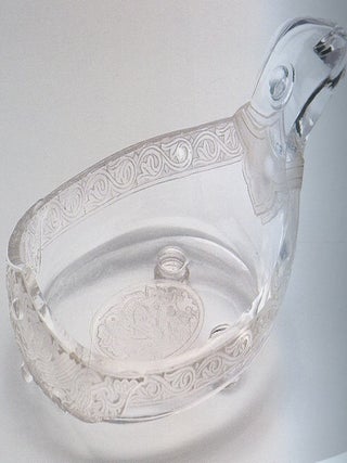 Carl Fabergé and Masters of Stone Carving. Russian Gems / Karl Faberzhe i mastera kamnereznogo dela. Samotsvetnye sokrovishcha Rossii, 9785886782165