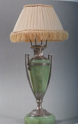 Dragotsenen moemu serdtsu: imperatorskie podarki iz sobraniia Pavlovskogo dvortsa (Dear to my heart: gifts of the Imperial family from the Pavlovsk Palace collections)