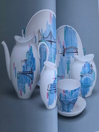 Podnesenie k Rozhdestvu: Dekorativnyi minimalizm: "ottepel" v sovetskom farfore (A Christmas Gift. Decorative minimalism: "the thaw" in Soviet Porcelain); : " " :