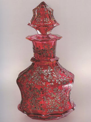 Katalog kollektsii stekla iz sobraniia Muzeia-Usad'by Arkhangel'skoe (Catalogue of the glass collection in the Arkhangel'skoe Museum-Estate)