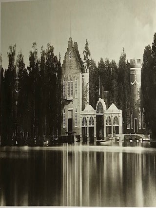 "Zhurchit voda, protachivaia shliuzy..." Gidrotekhnicheskie sooruzheniia i vodnaia sistema parkov Tsarskogo Sela ("The water murmurs, rippling through the sluices..." Structures for the water system of Tsarskoe Selo's parks)