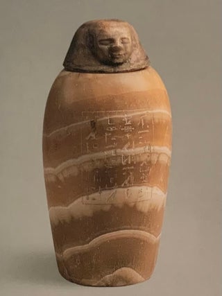 Mumiia meniaet svoe imia. Katalog vystavki (The Mummy Changes Its Name. Exhibition Catalogue)