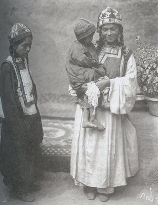 Otchet S. M. Dudina o poezdkakh v Sredniuiu Aziiu v 1900–1902 gg. s fotografiiami S. M. Dudina (S. M. Dudin's report on expeditions to Central Asia 1900–02)