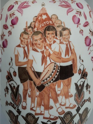Russkii avangard. Iskusstvo dlia novogo mira / Russkii avangard. Art for a New World, 9785907653184