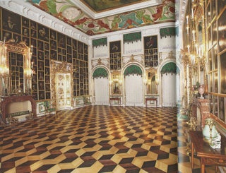 Bol'shoi petergofskii dvorets (The Peterhof Great Palace)
