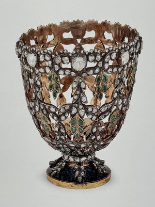 Bezmerno obozhaia izumrud. Katalog vystavki (Enamored with emerald. Exhibition catalogue) 978-5-90765 -69-6; « »