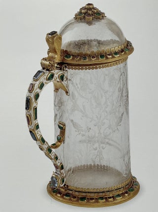 Bezmerno obozhaia izumrud. Katalog vystavki (Enamored with emerald. Exhibition catalogue) 978-5-90765 -69-6; « »