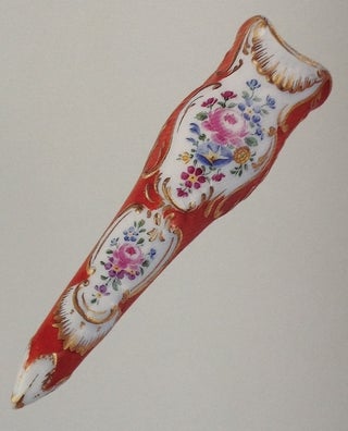 Portbukety XIX – nachala XX veka iz kollektsii Kenber, Frantsii (Porte-Bouquets of the 19th to Early 20th Century from the Kenber Collection, France), 9785935726041