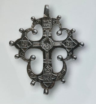 Russkii pravoslavnyi krest v sobranii Rossiiskoi etnograficheskogo muzeia (Russian Orthodox Crosses in the Collection of the Russian Ethnography Museum)