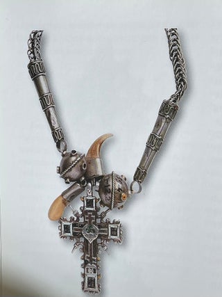 Russkii pravoslavnyi krest v sobranii Rossiiskoi etnograficheskogo muzeia (Russian Orthodox Crosses in the Collection of the Russian Ethnography Museum)