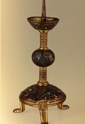 Lazur’ i zoloto Limozha: emali XII – XIV vekov (Azure and Gold of Limoges: Twelfth- to Fourteenth-Century Enamels)
